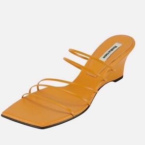 New Reike Nen 5 Strap Wedge Sandals in Mandarin size 9/9.5 / EU 40.